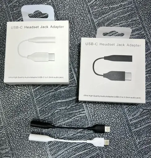 TYPE-C TO EARPHONE CONNECTOR
